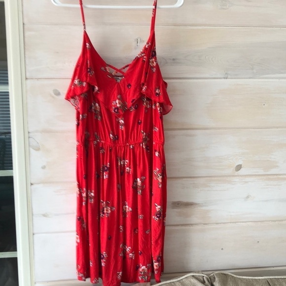 Charlotte Russe Red Floral Summer Dress - Picture 3 of 9